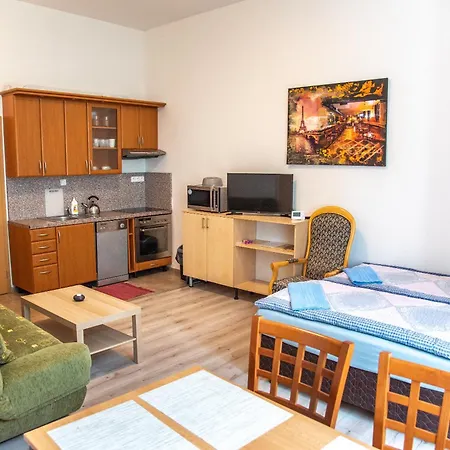 Appartement Zamecka Zahrada-apartmany