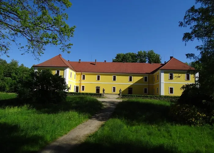 Zamecka Zahrada-apartmany