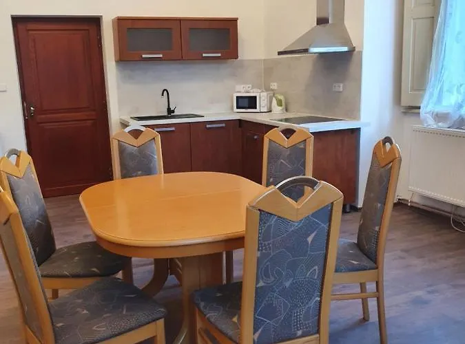 Zamecka Zahrada-apartmany